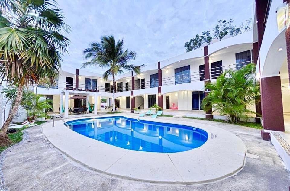 Hotel Espana Chetumal Kültér fotó