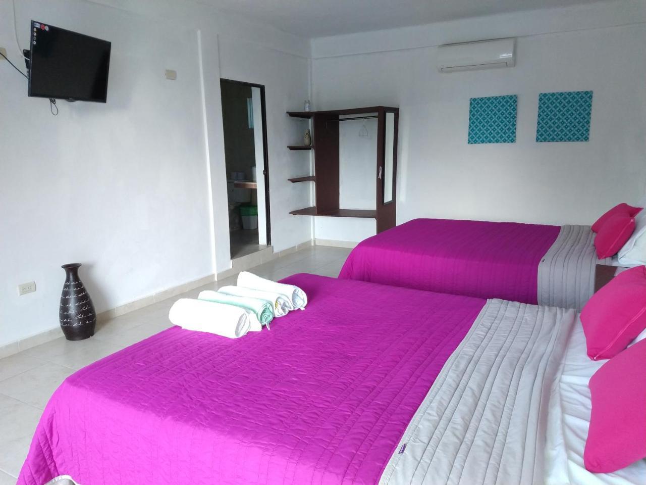Hotel Espana Chetumal Kültér fotó