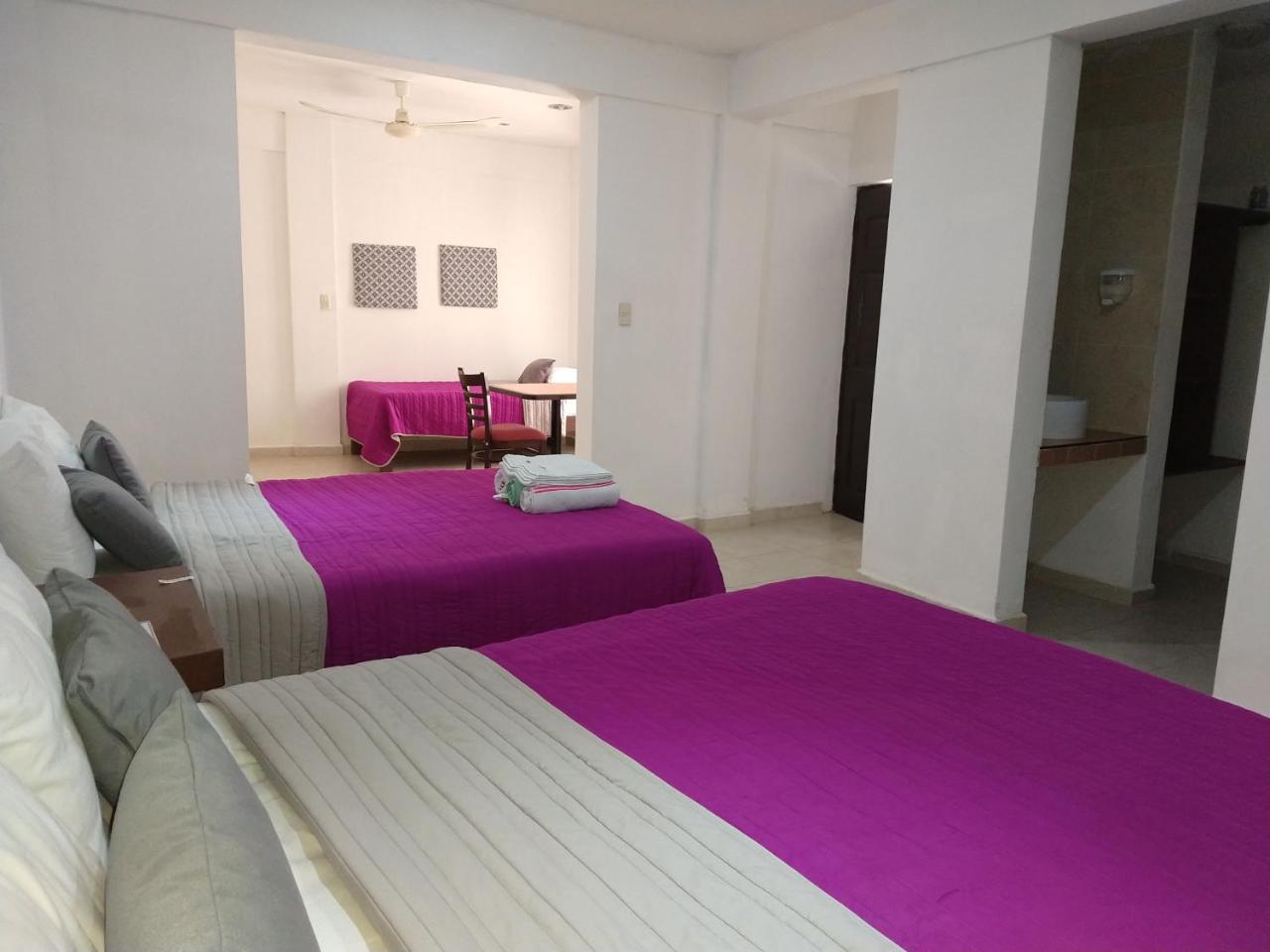 Hotel Espana Chetumal Kültér fotó