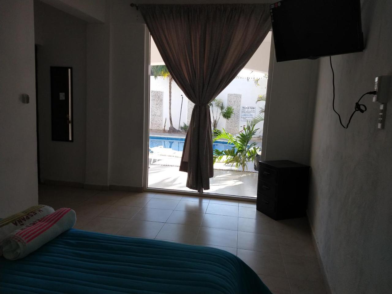 Hotel Espana Chetumal Kültér fotó