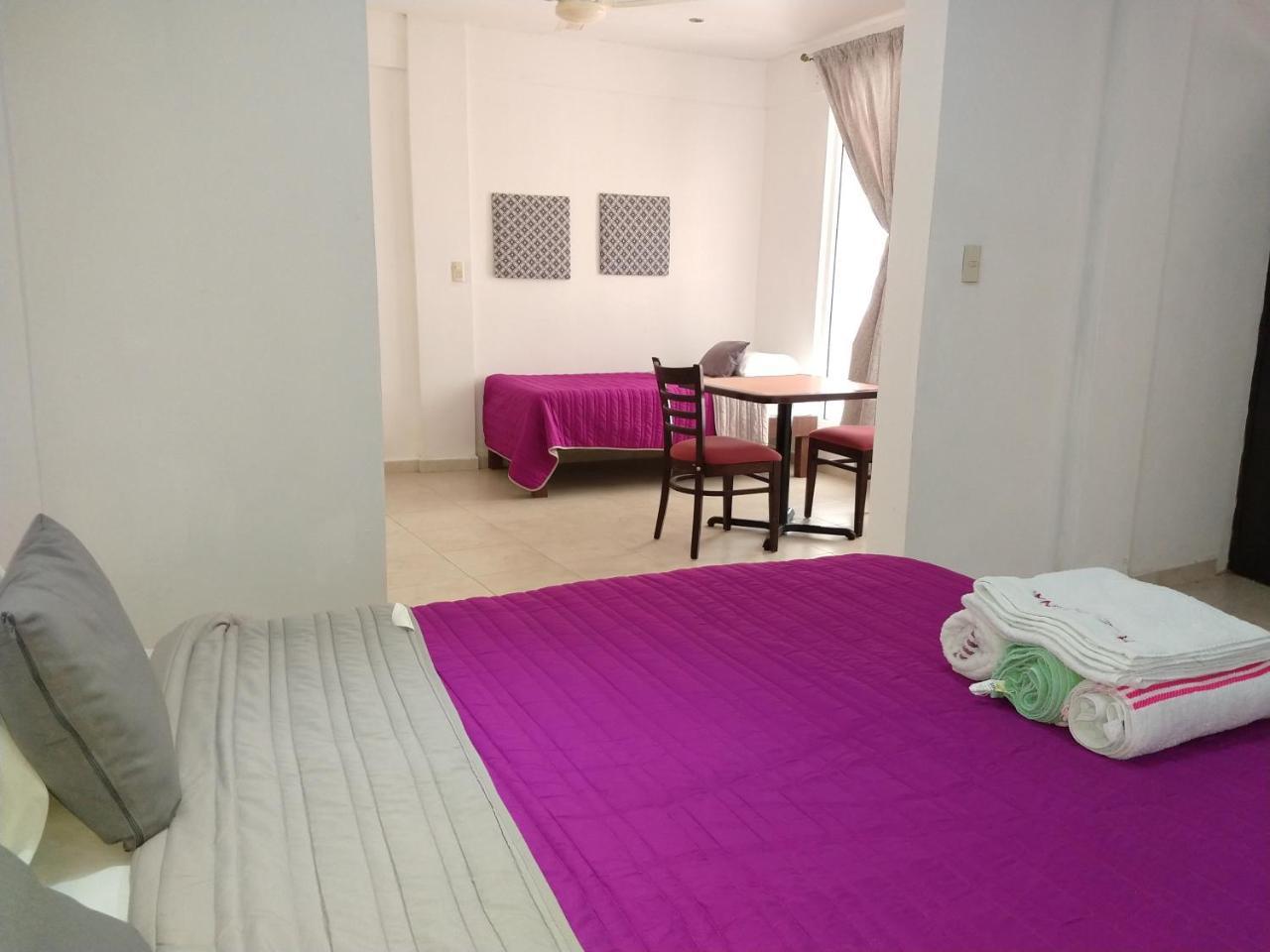 Hotel Espana Chetumal Kültér fotó