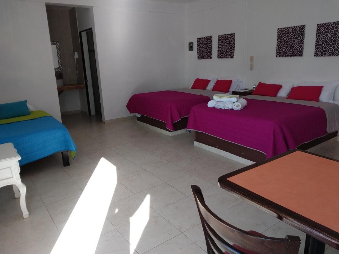 Hotel Espana Chetumal Kültér fotó
