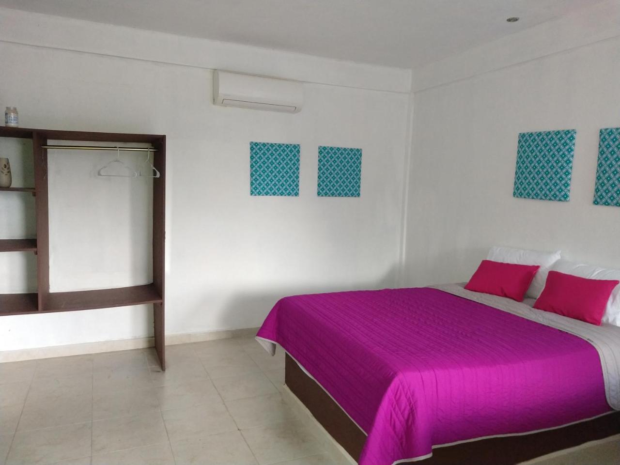 Hotel Espana Chetumal Kültér fotó
